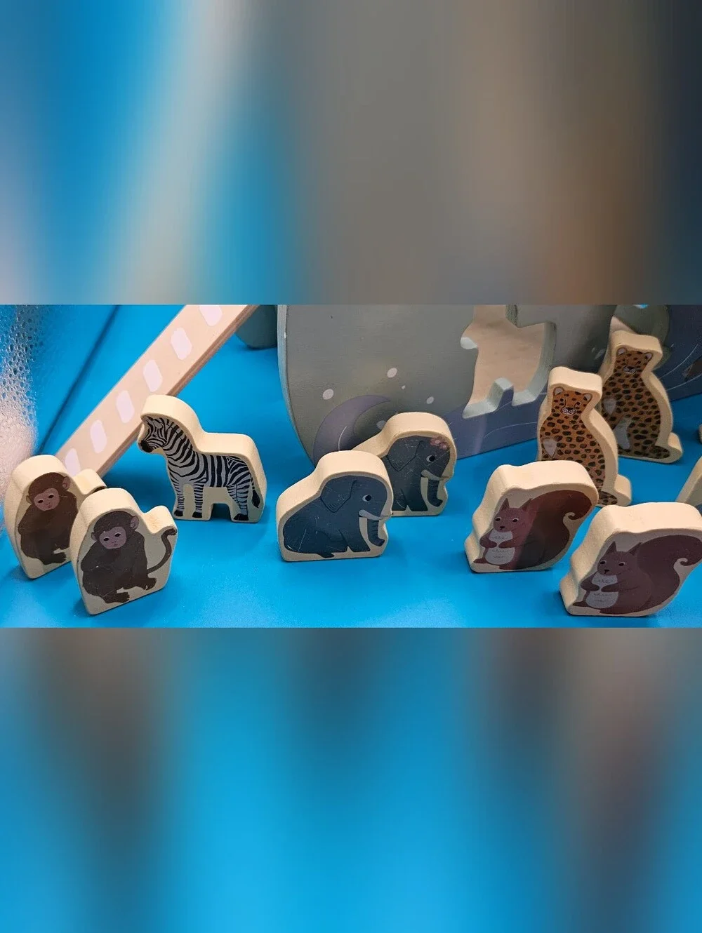 Wooden Noah's Ark Animal Play Set - Multicolor